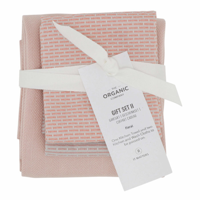 A long lasting eco friendly gift set with one large kitchen towel and two wash cloths in a complementary colour palette. Presentable, thoughtful and sustainable. Seen here in Floral.